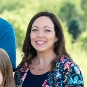 Meet your Posher, Becky